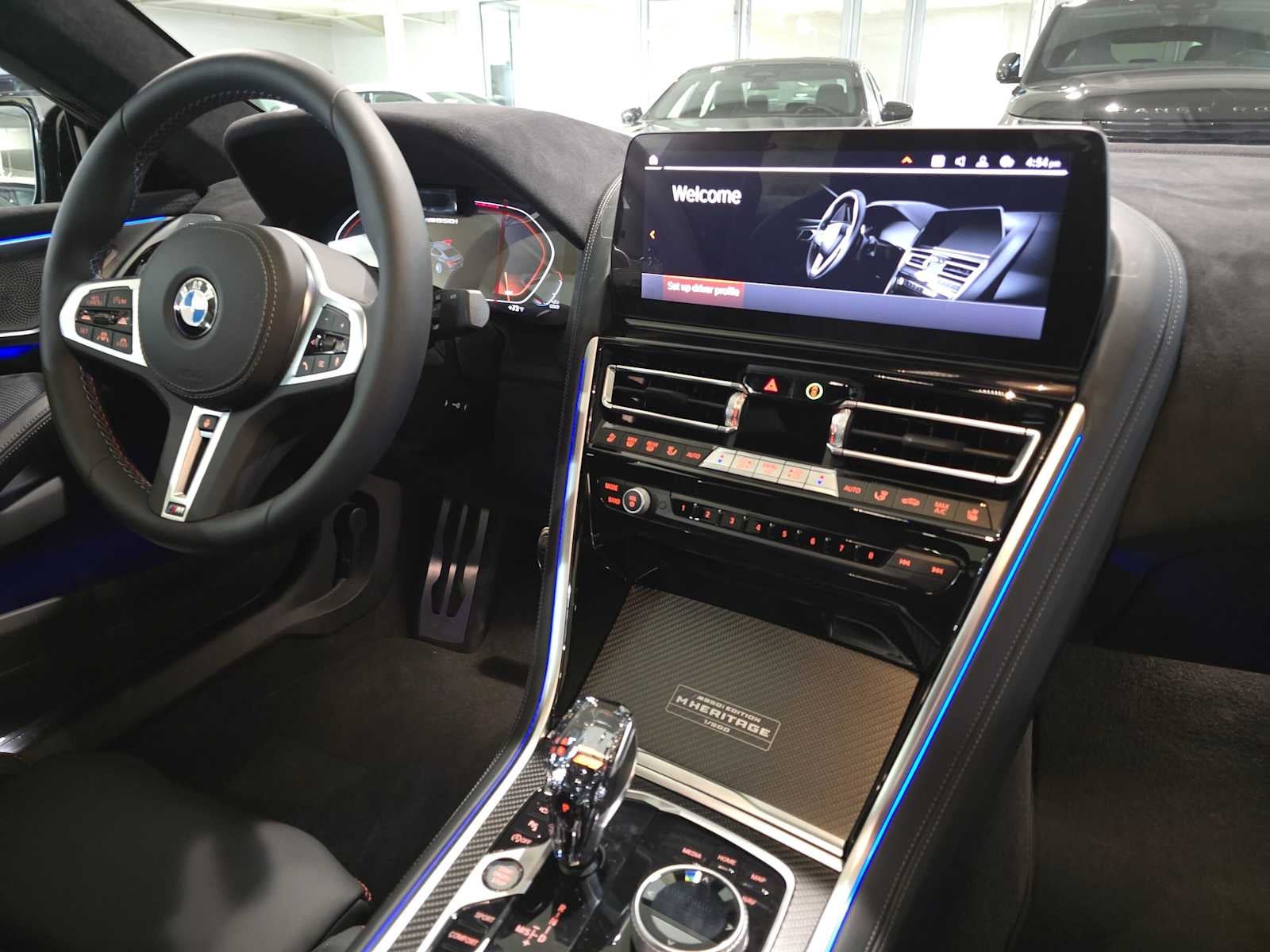 2026 BMW 8 Series M850i