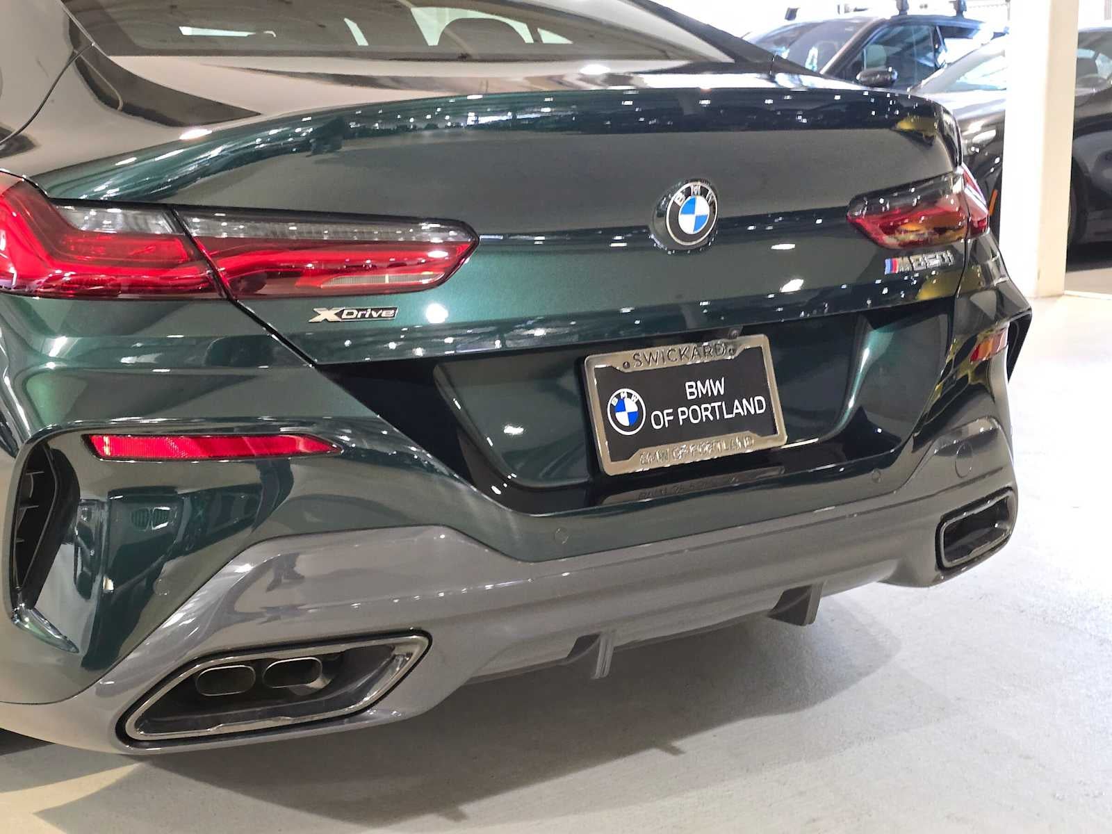 2026 BMW 8 Series M850i