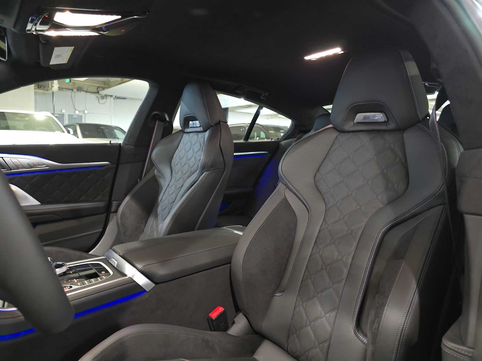 2026 BMW 8 Series M850i