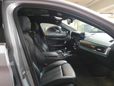 2018 BMW 5 Series 530e xDrive iPerformance