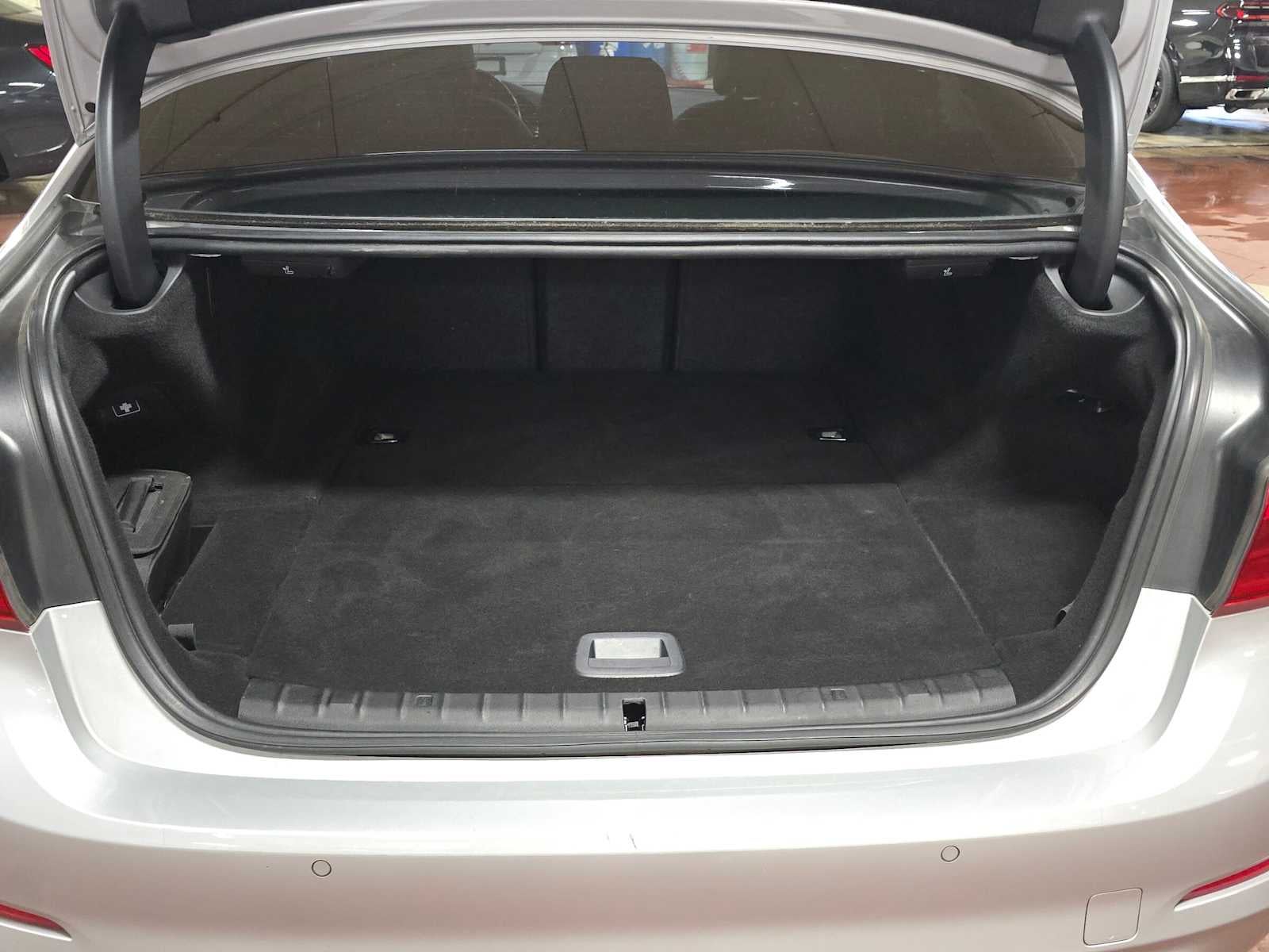 2018 BMW 5 Series 530e xDrive iPerformance