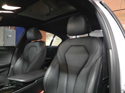 2018 BMW 5 Series 530e xDrive iPerformance