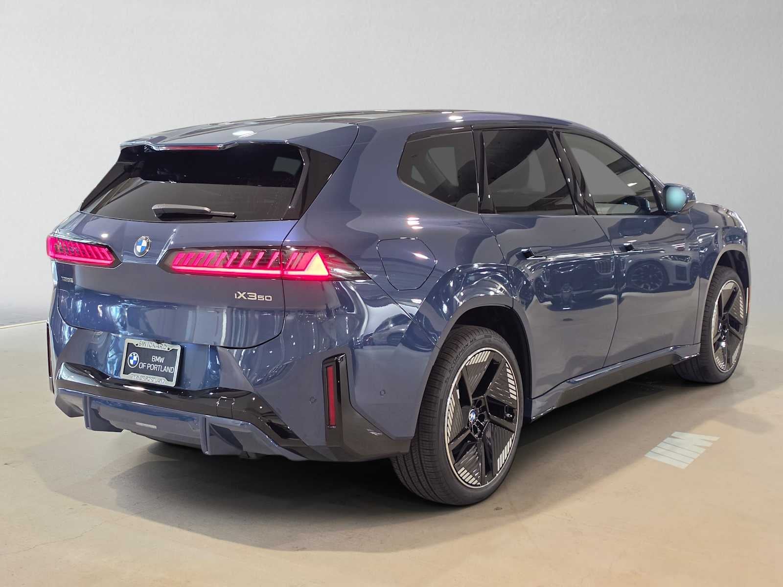 2027 BMW iX3 50 xDrive