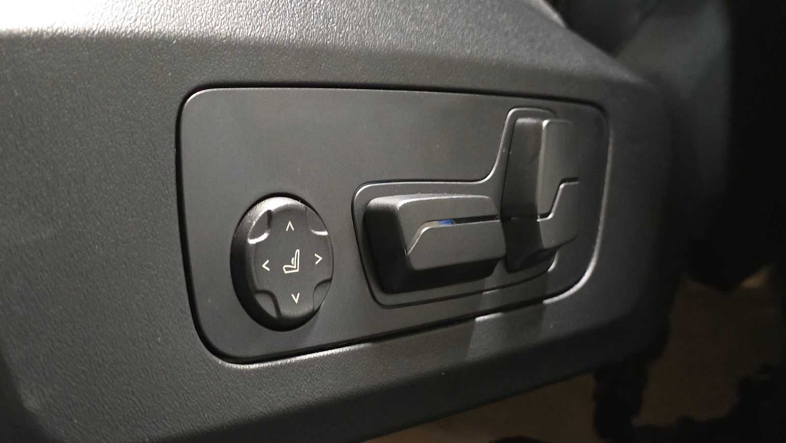 2026 BMW X2 xDrive28i xDrive28i