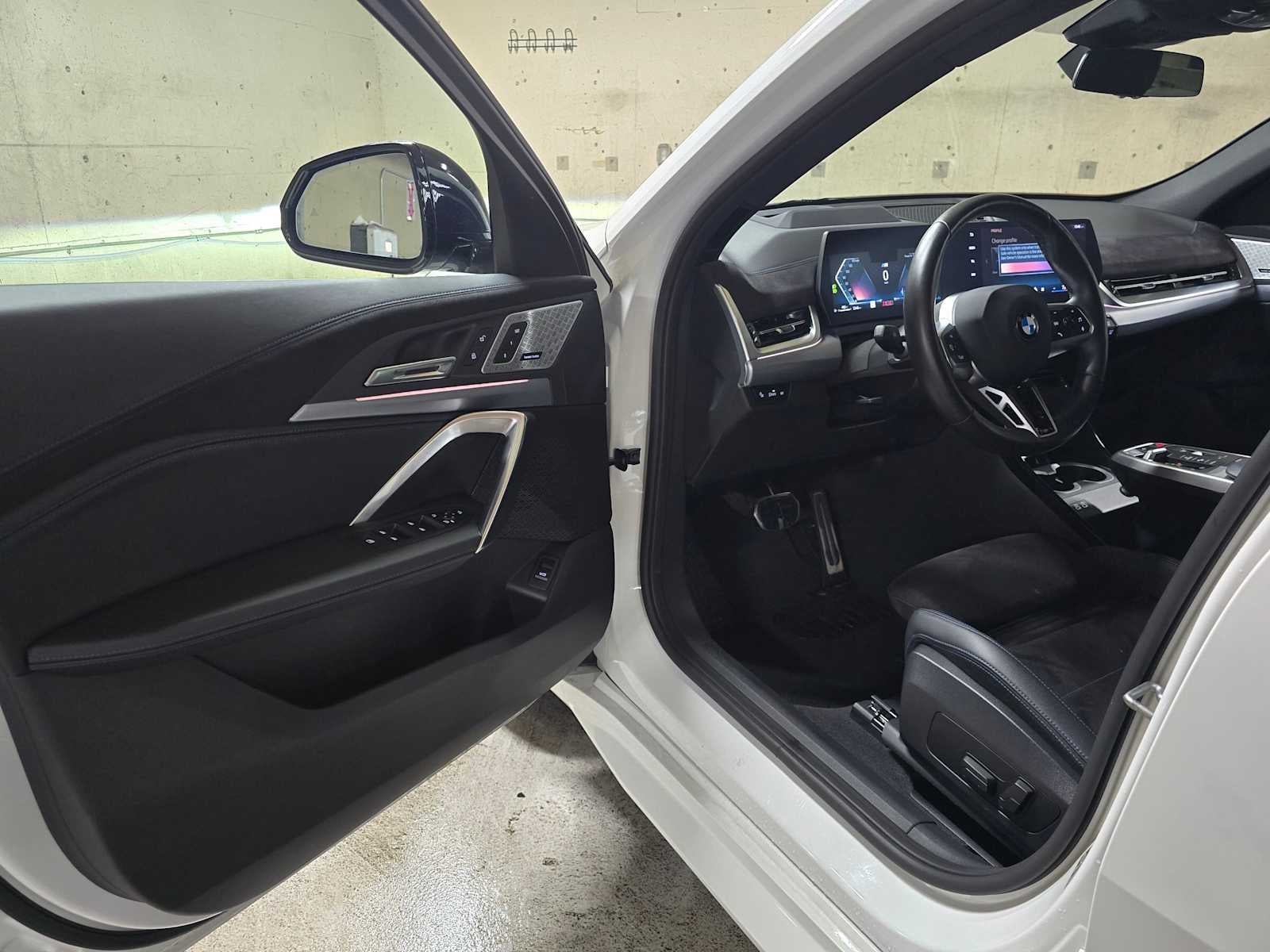 2025 BMW X2 xDrive28i