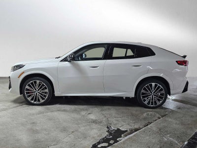 2025 BMW X2 xDrive28i