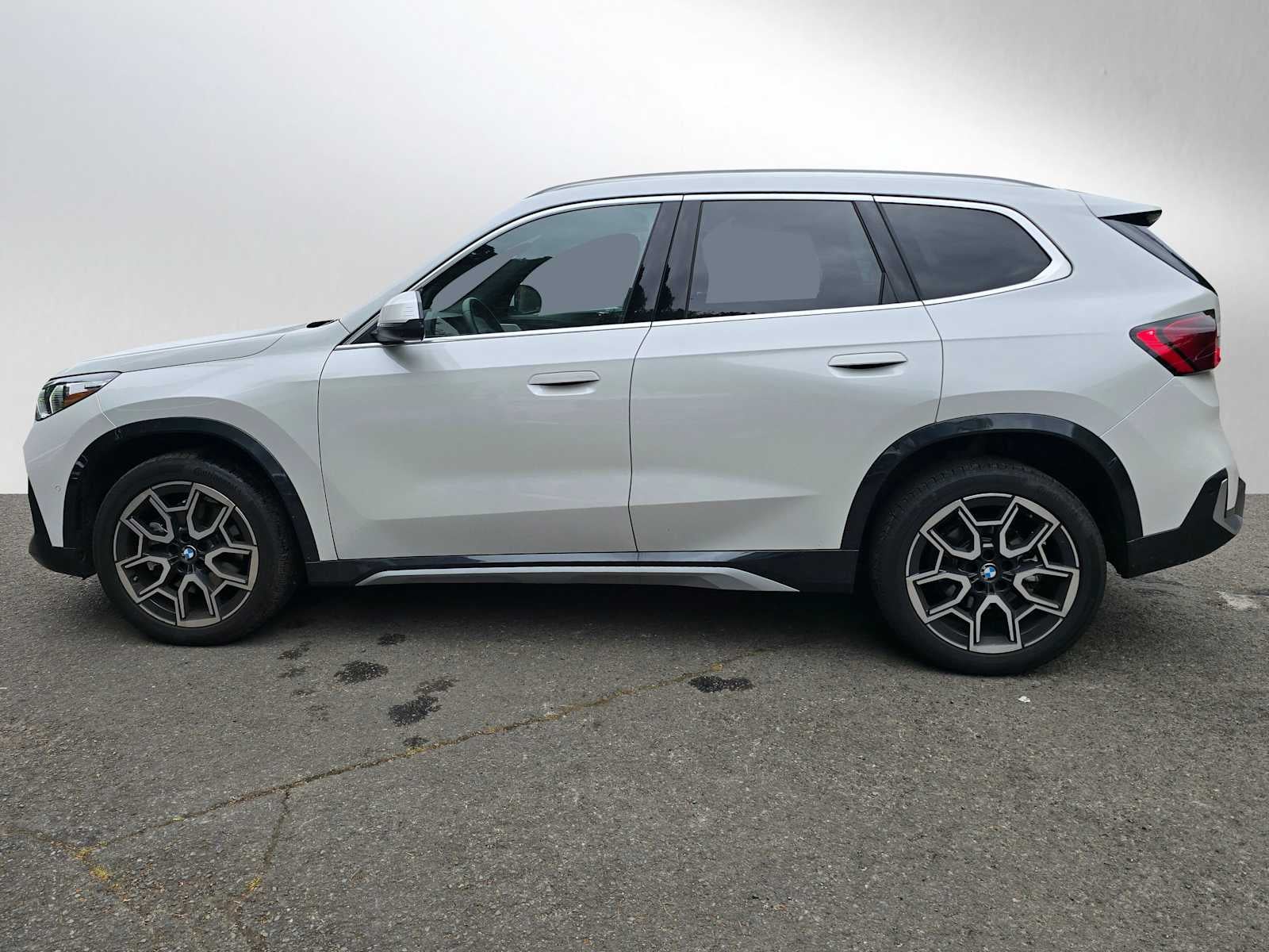2025 BMW X1 xDrive28i xDrive28i