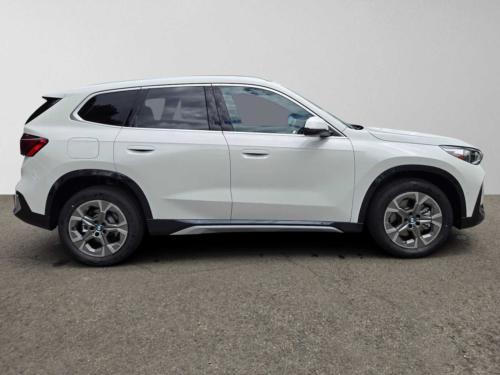 2026 BMW X1 xDrive28i xDrive28i