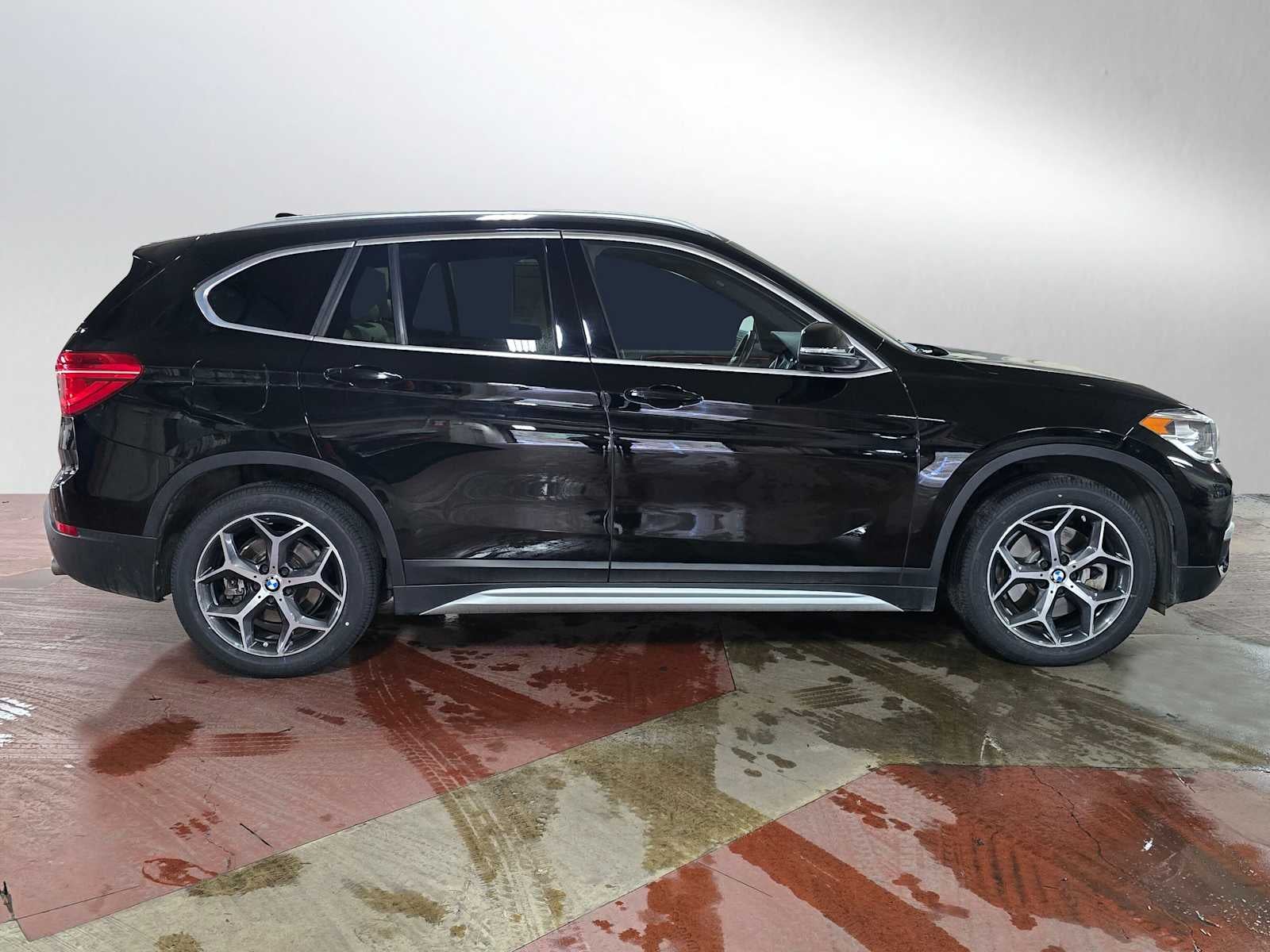 2019 BMW X1 xDrive28i xDrive28i