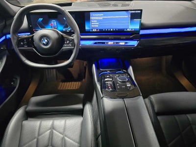 2025 BMW i5 xDrive40