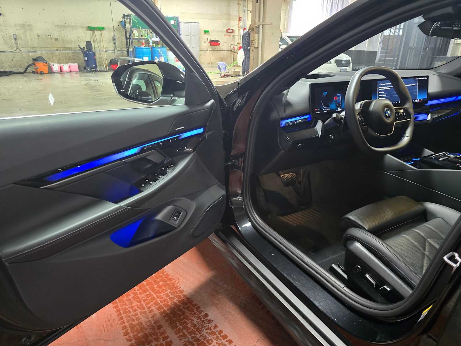 2025 BMW i5 xDrive40