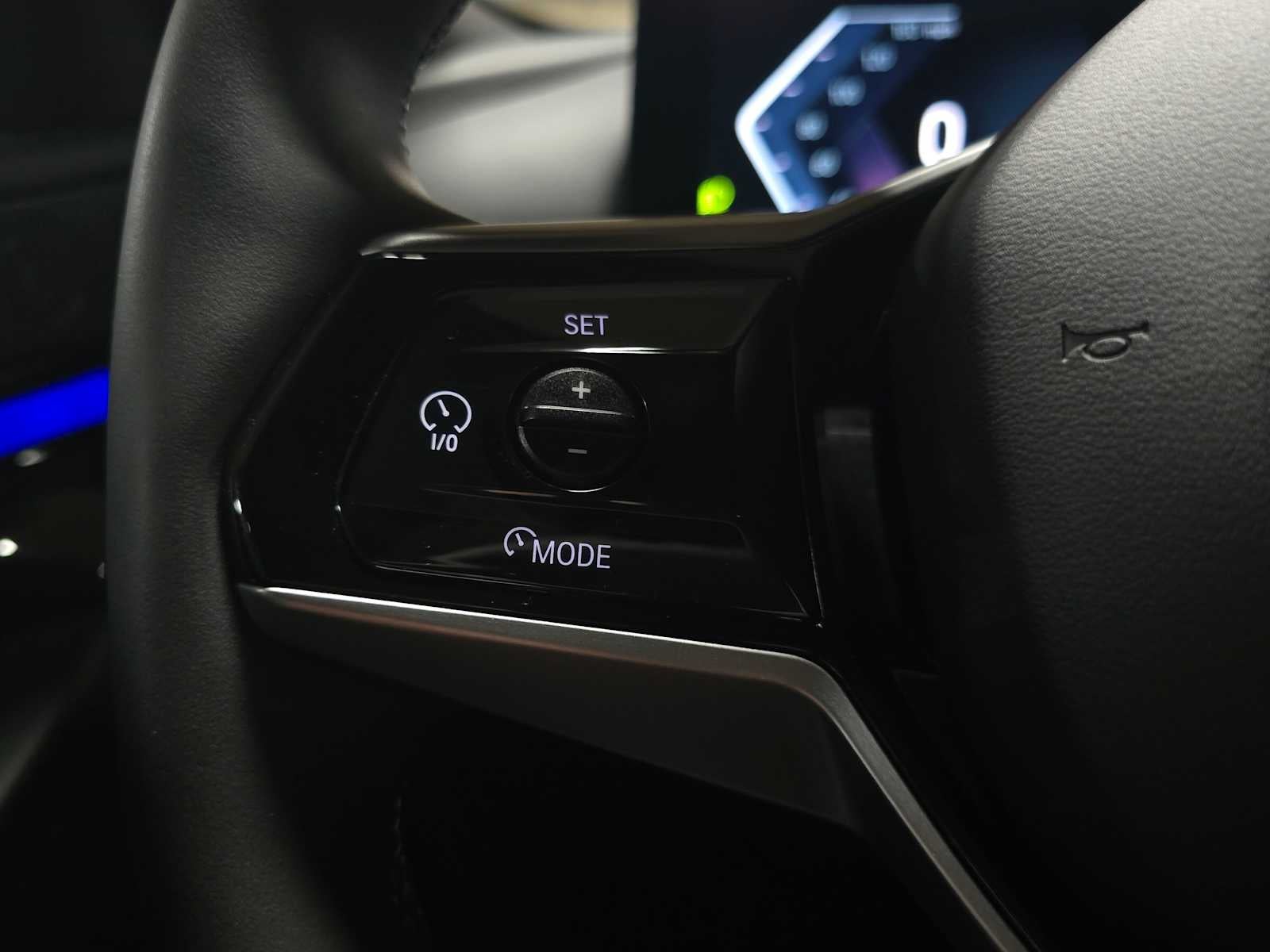 2025 BMW i5 xDrive40