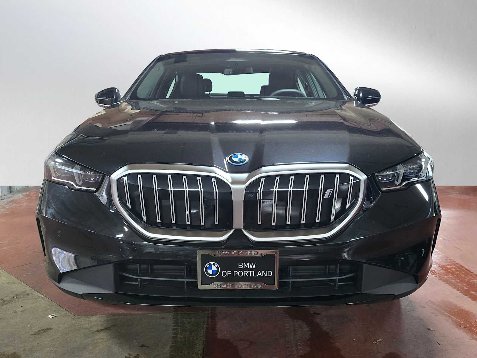 2025 BMW i5 xDrive40