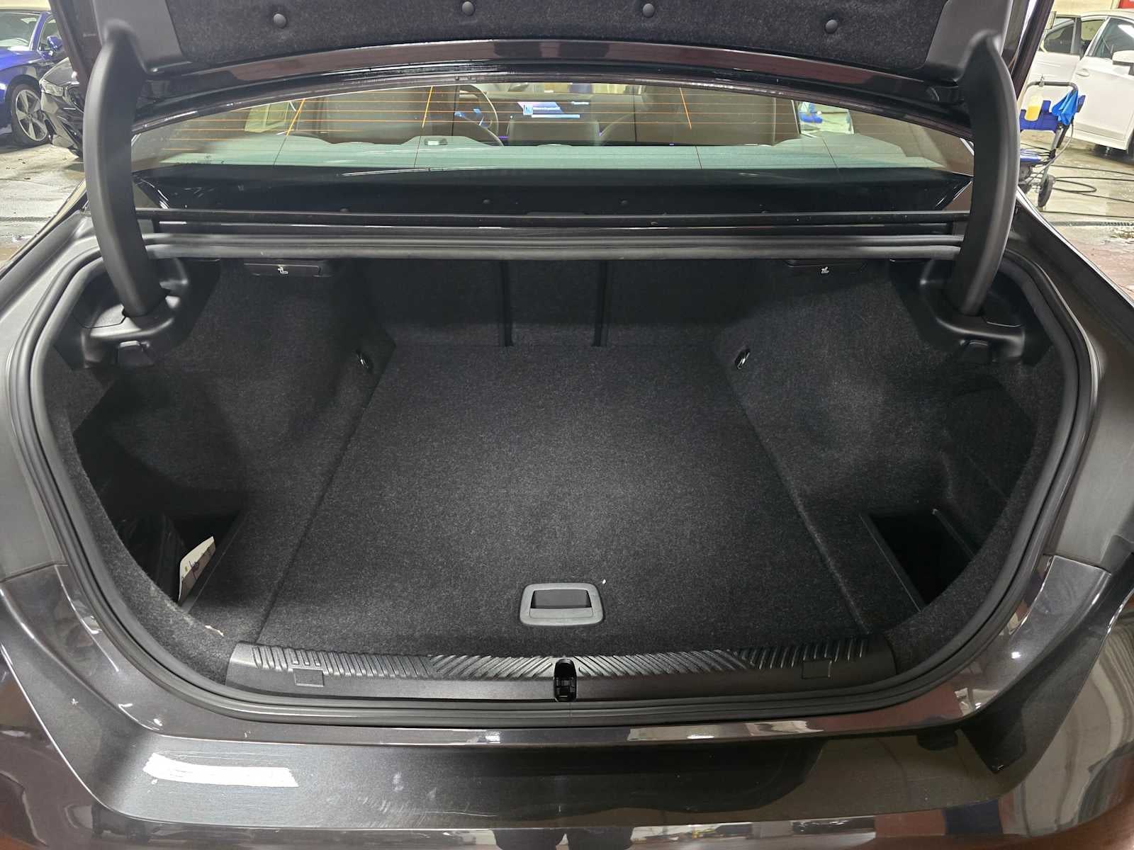 2025 BMW i5 xDrive40