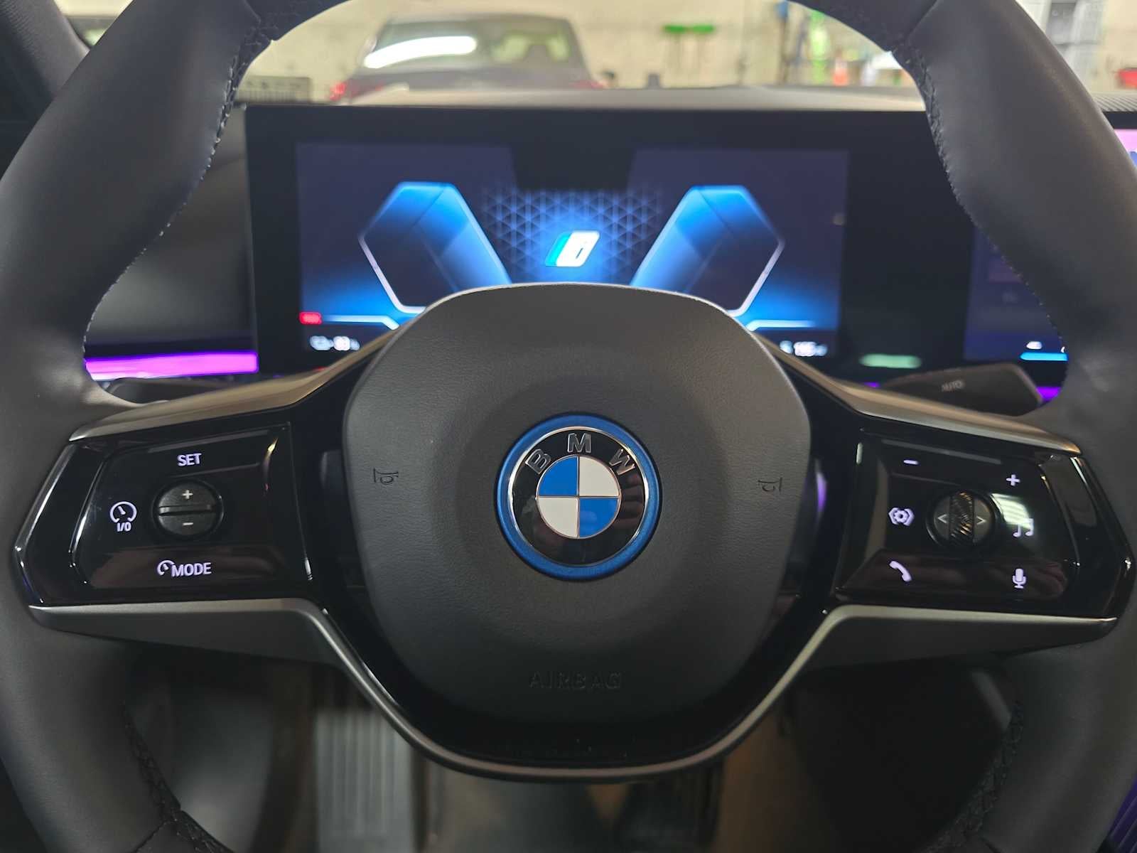 2025 BMW i5 xDrive40
