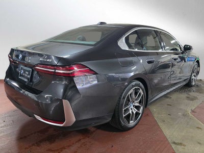 2025 BMW i5 xDrive40