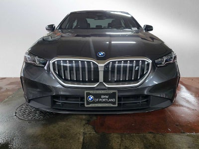 2025 BMW i5 xDrive40