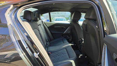 2025 BMW i5 xDrive40