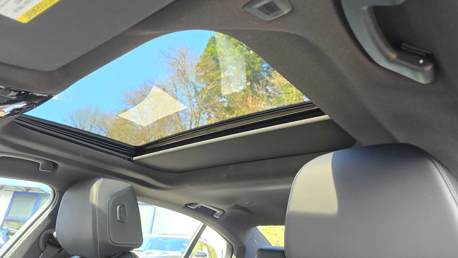 2025 BMW i5 xDrive40