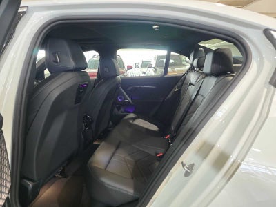 2025 BMW i5 xDrive40