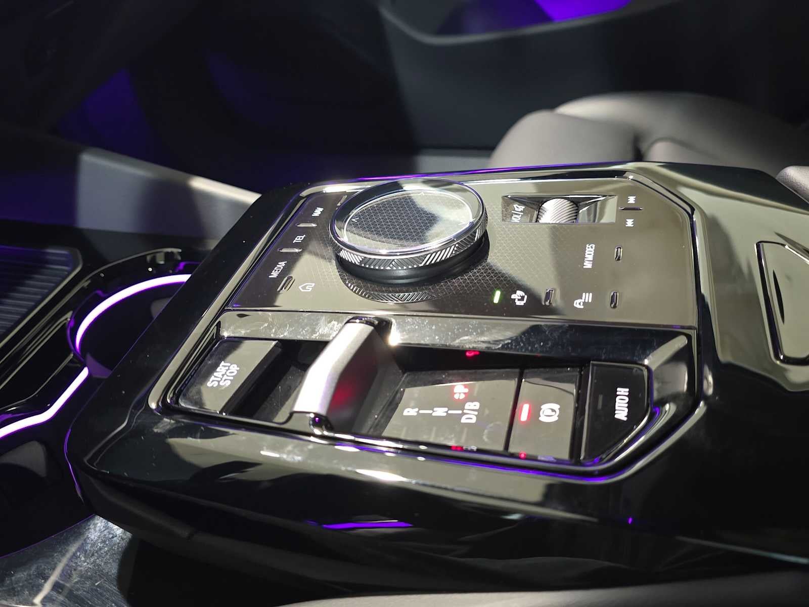 2025 BMW i5 xDrive40