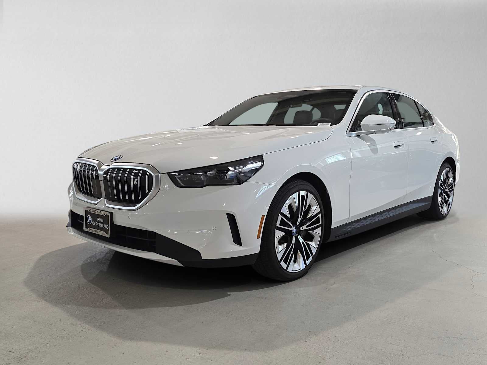 2025 BMW i5 xDrive40