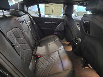 2025 BMW i5 xDrive40