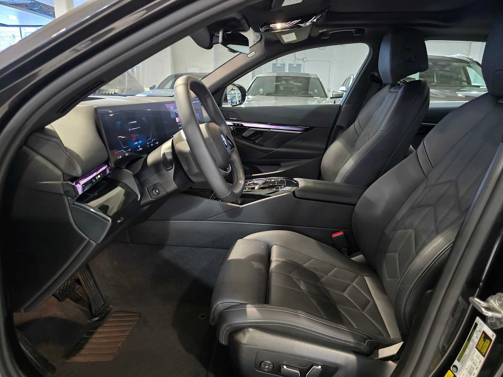 2025 BMW i5 xDrive40