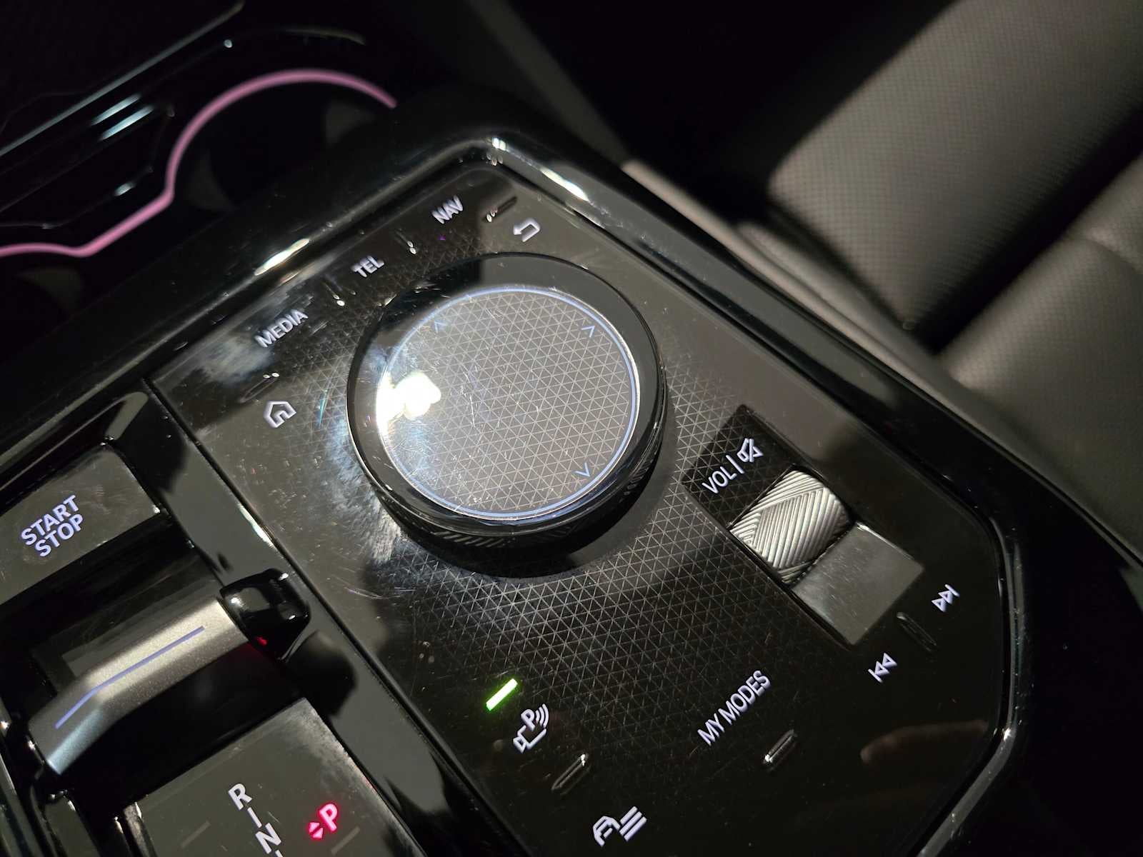 2025 BMW i5 xDrive40