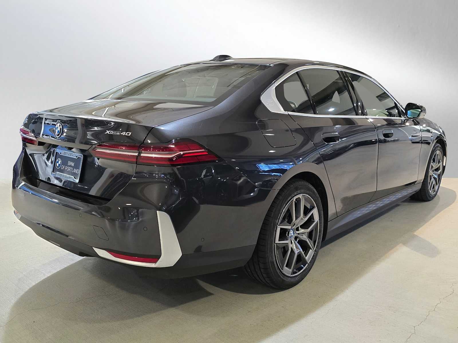 2025 BMW i5 xDrive40