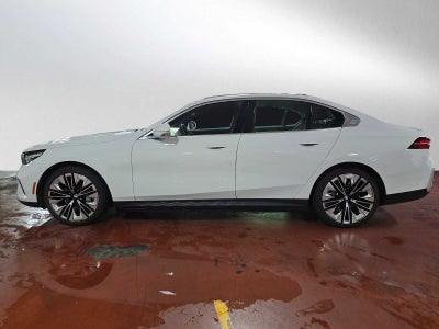 2026 BMW i5 xDrive40