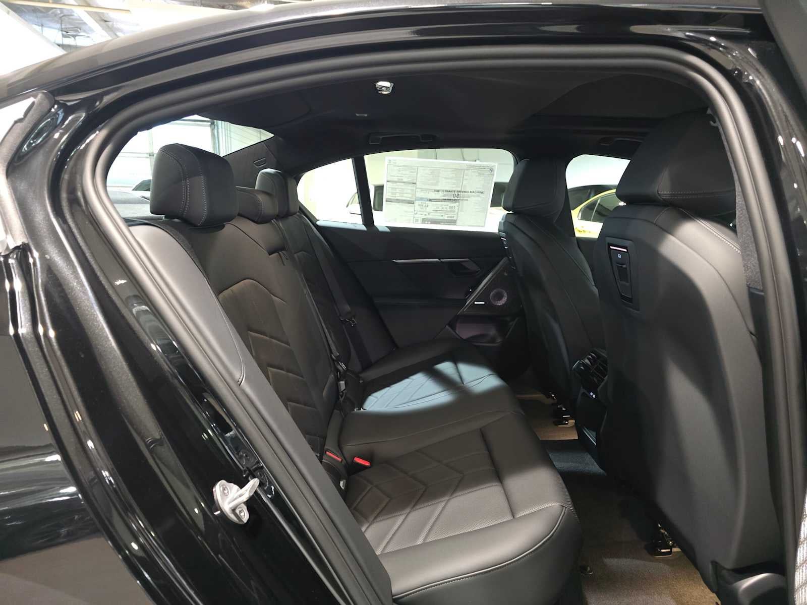 2027 BMW i5 xDrive40