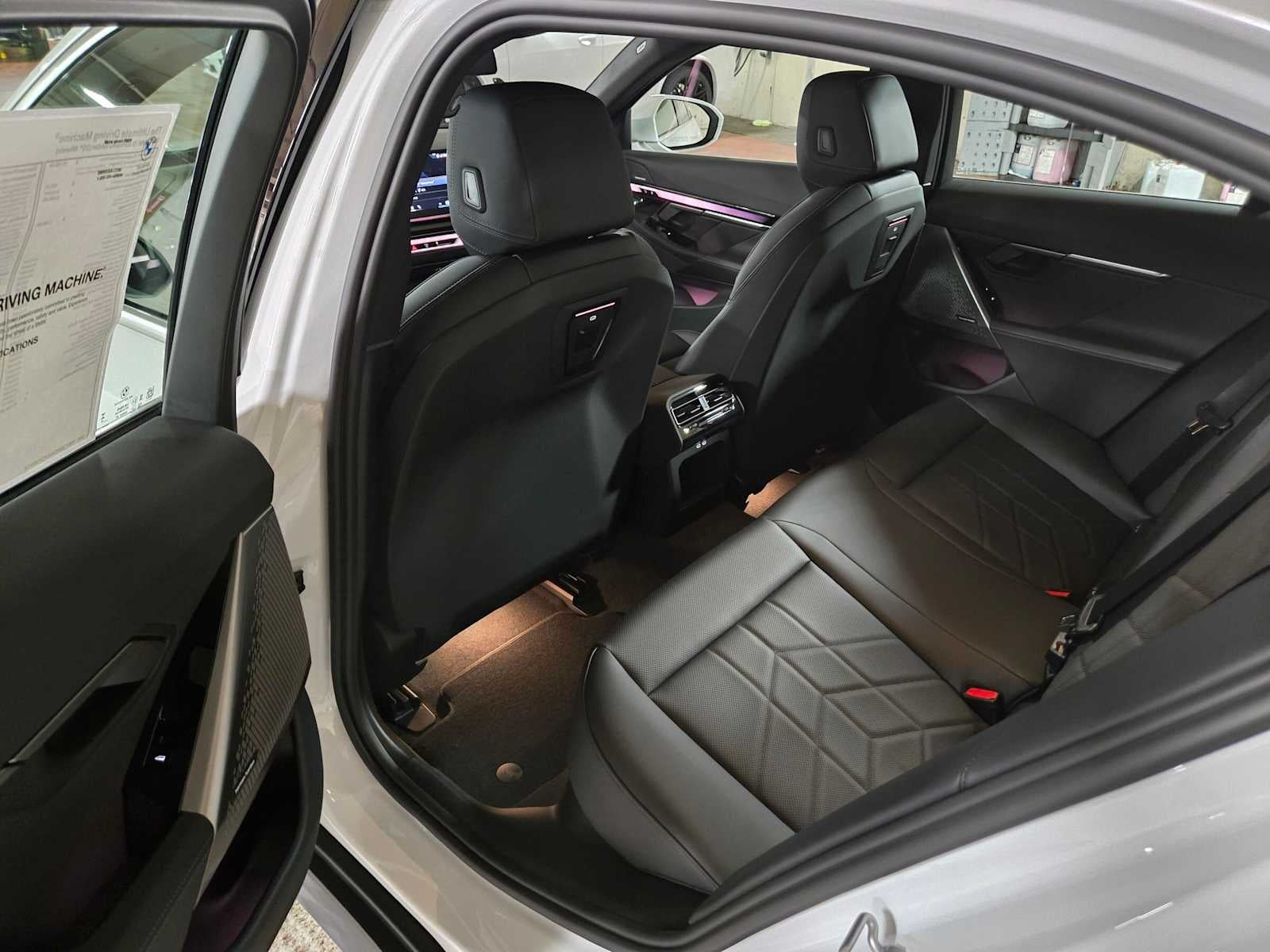 2027 BMW i5 xDrive40