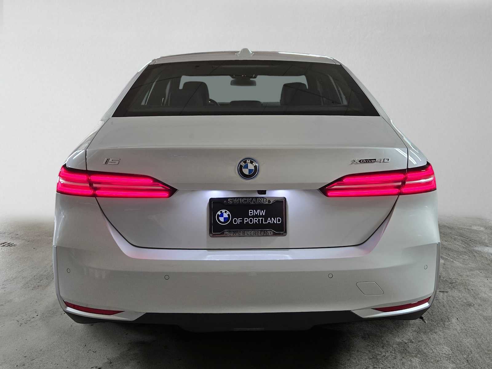 2027 BMW i5 xDrive40