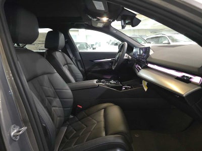 2027 BMW i5 xDrive40