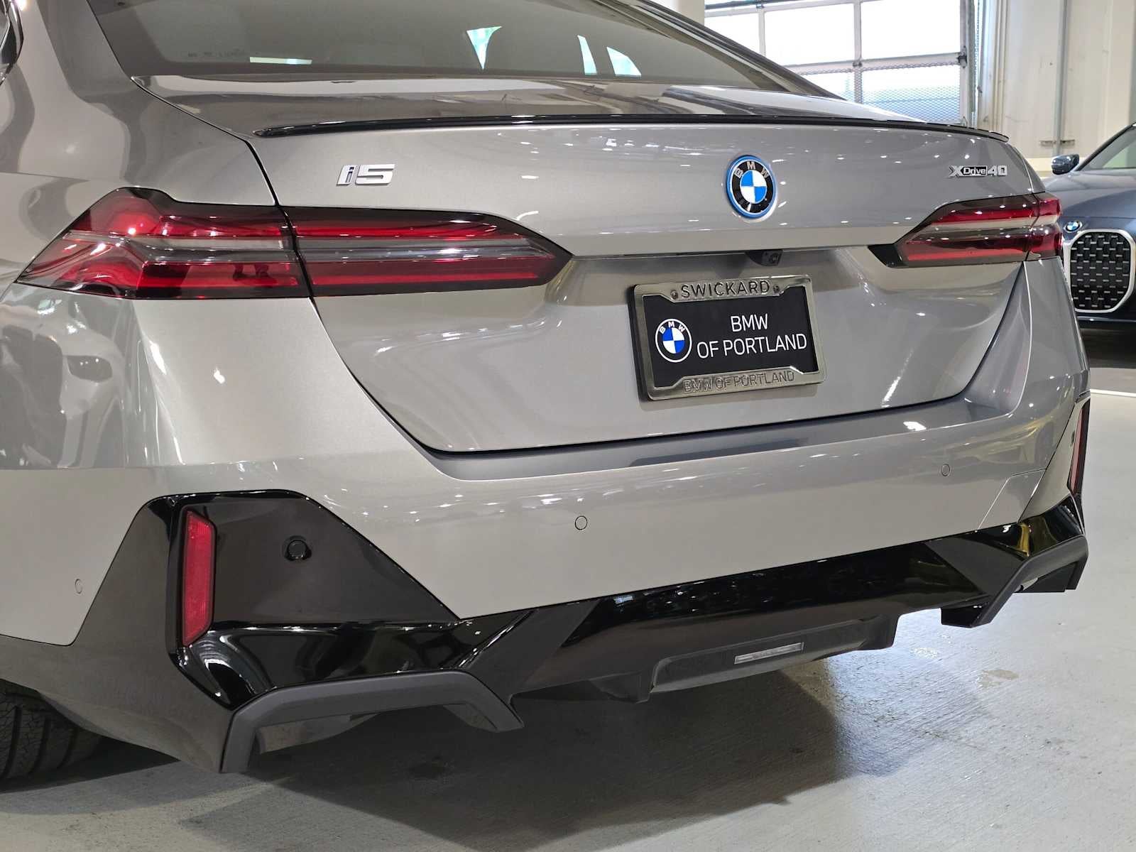 2027 BMW i5 xDrive40