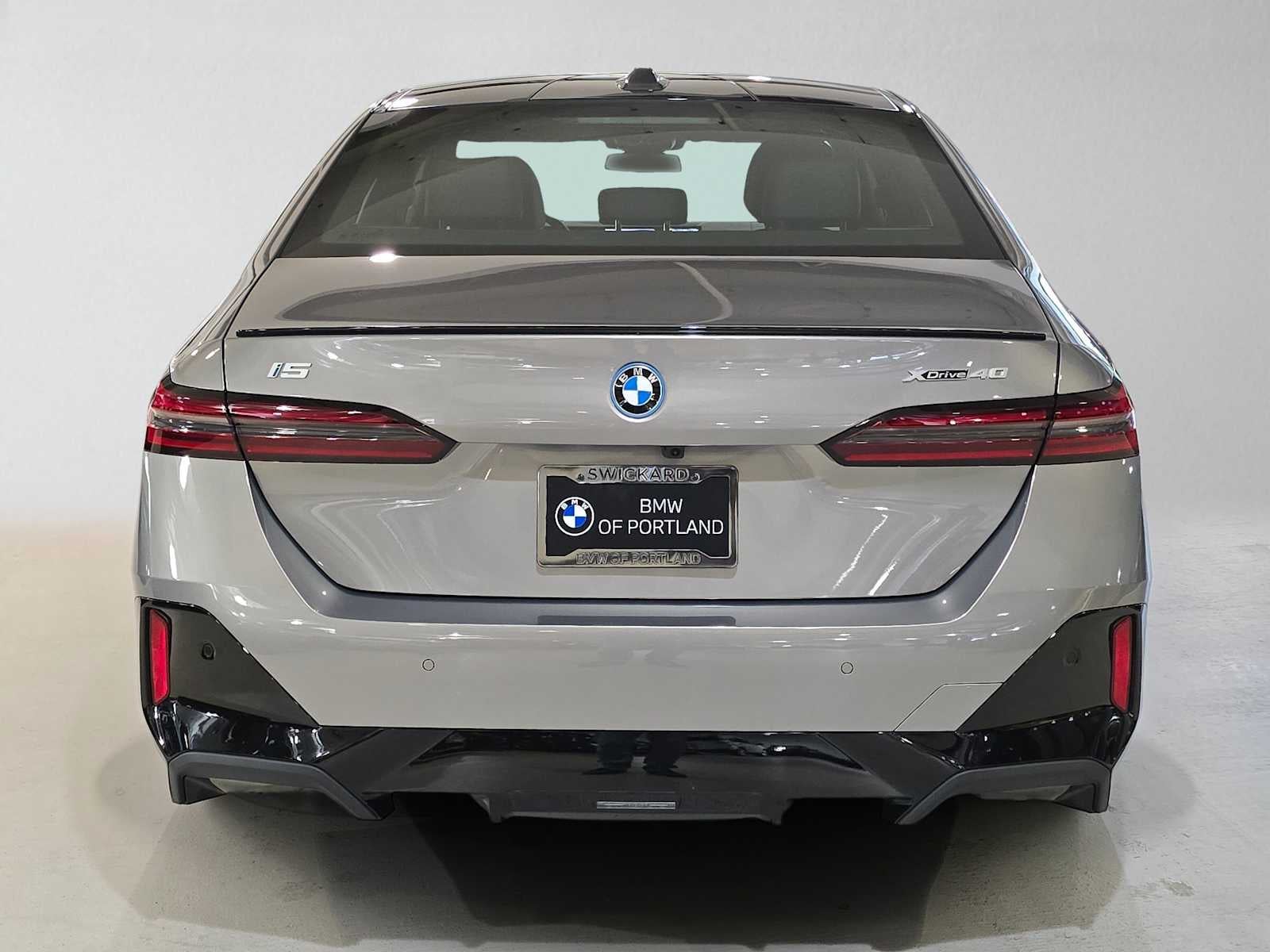 2027 BMW i5 xDrive40