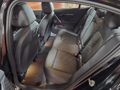 2026 BMW i5 xDrive40