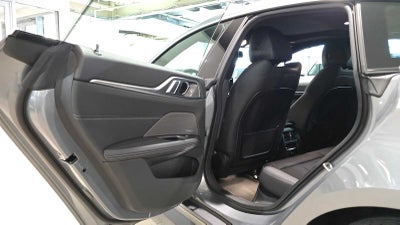 2023 BMW i4 eDrive35