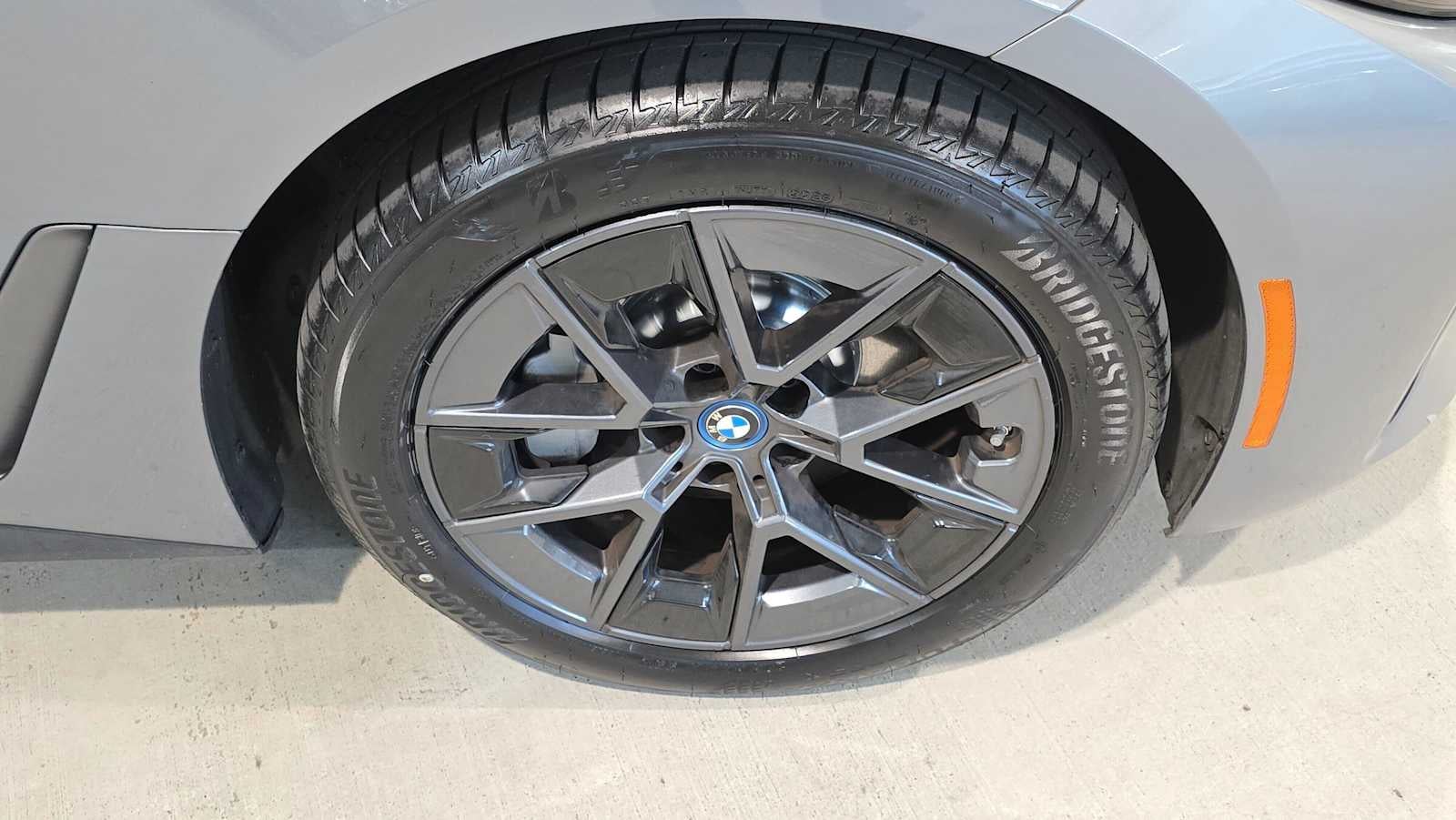 2023 BMW i4 eDrive35