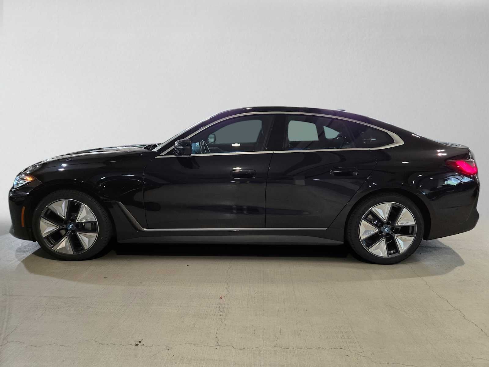 2023 BMW i4 eDrive35