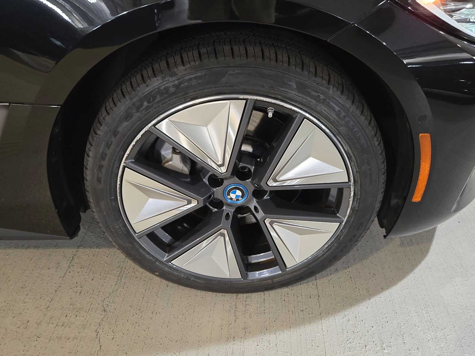 2023 BMW i4 eDrive35