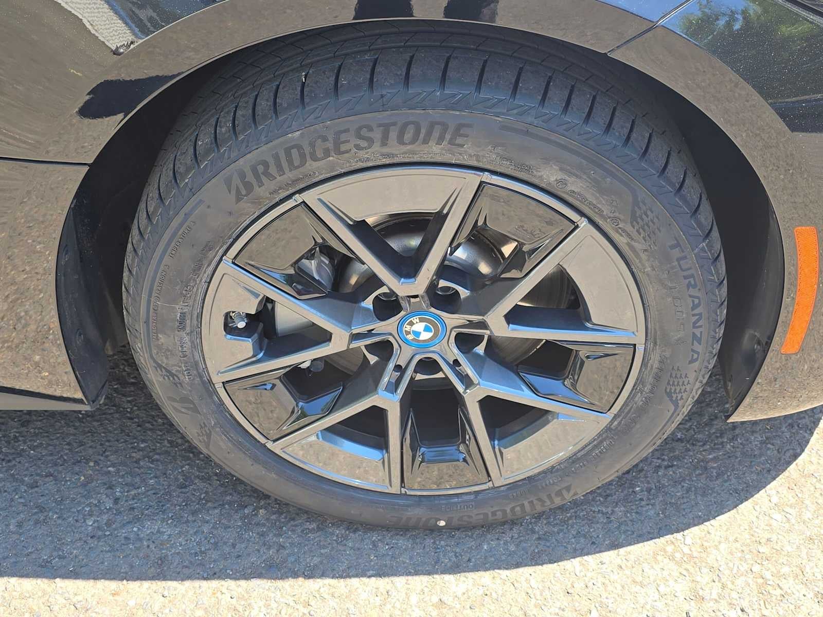 2023 BMW i4 eDrive35