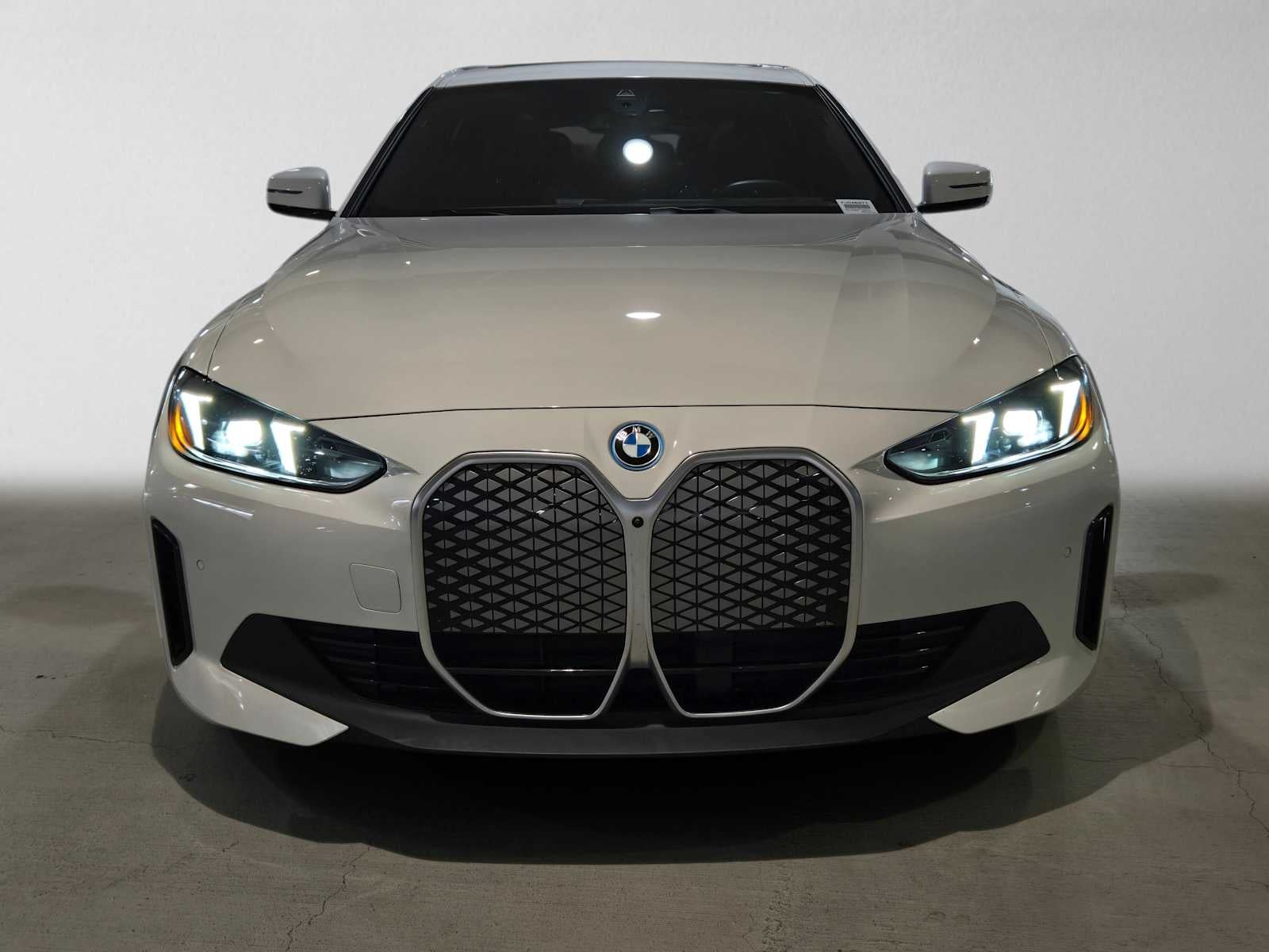 2025 BMW i4 xDrive40