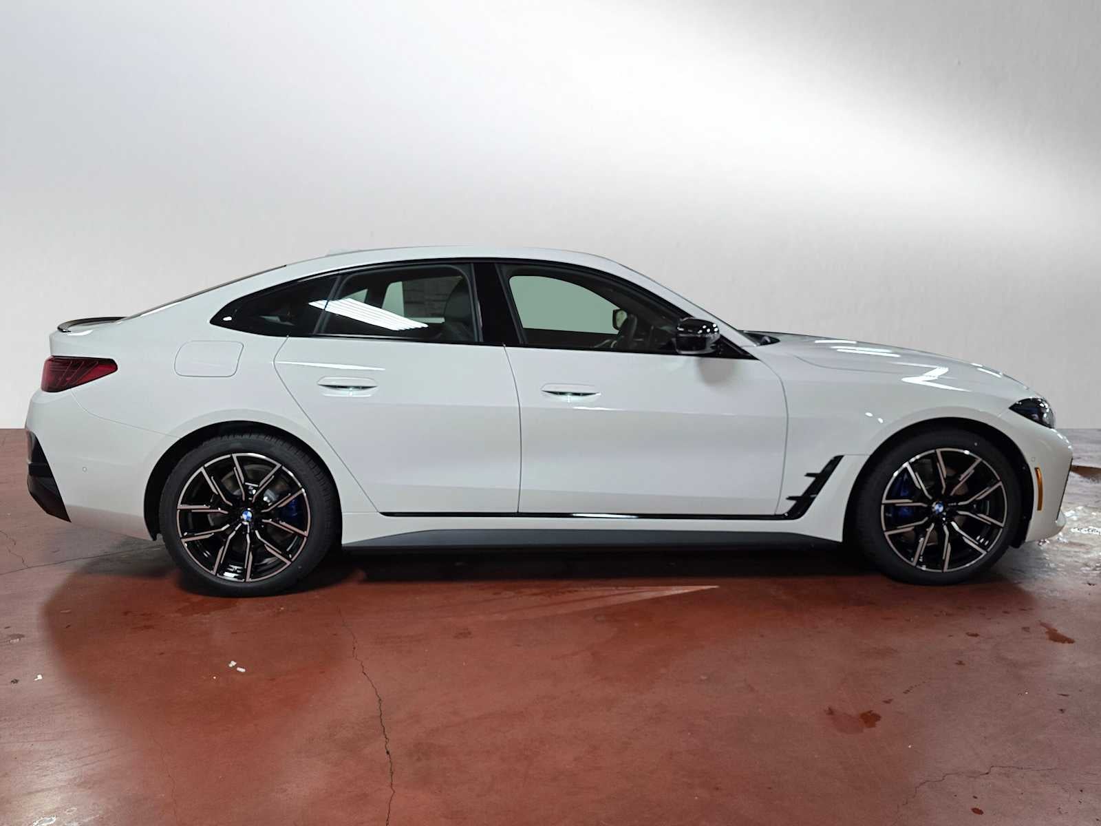 2026 BMW i4 xDrive40