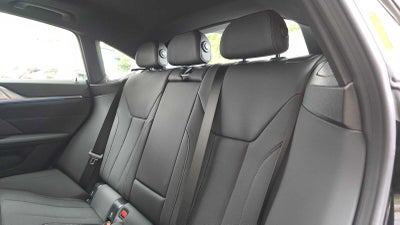 2026 BMW i4 xDrive40 xDrive40