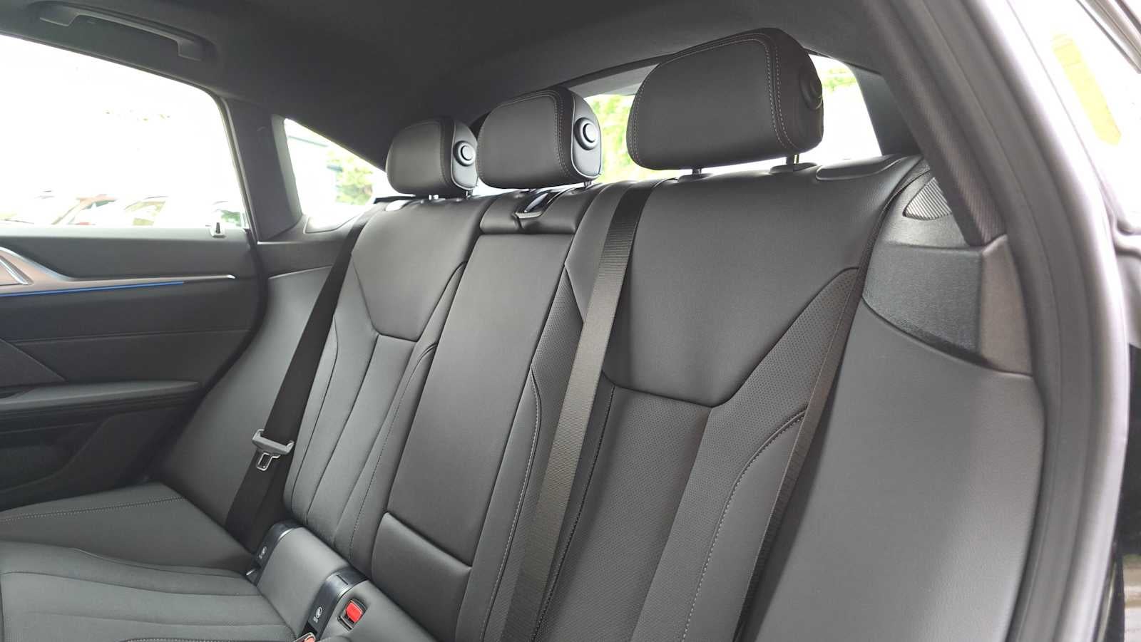 2026 BMW i4 xDrive40 xDrive40