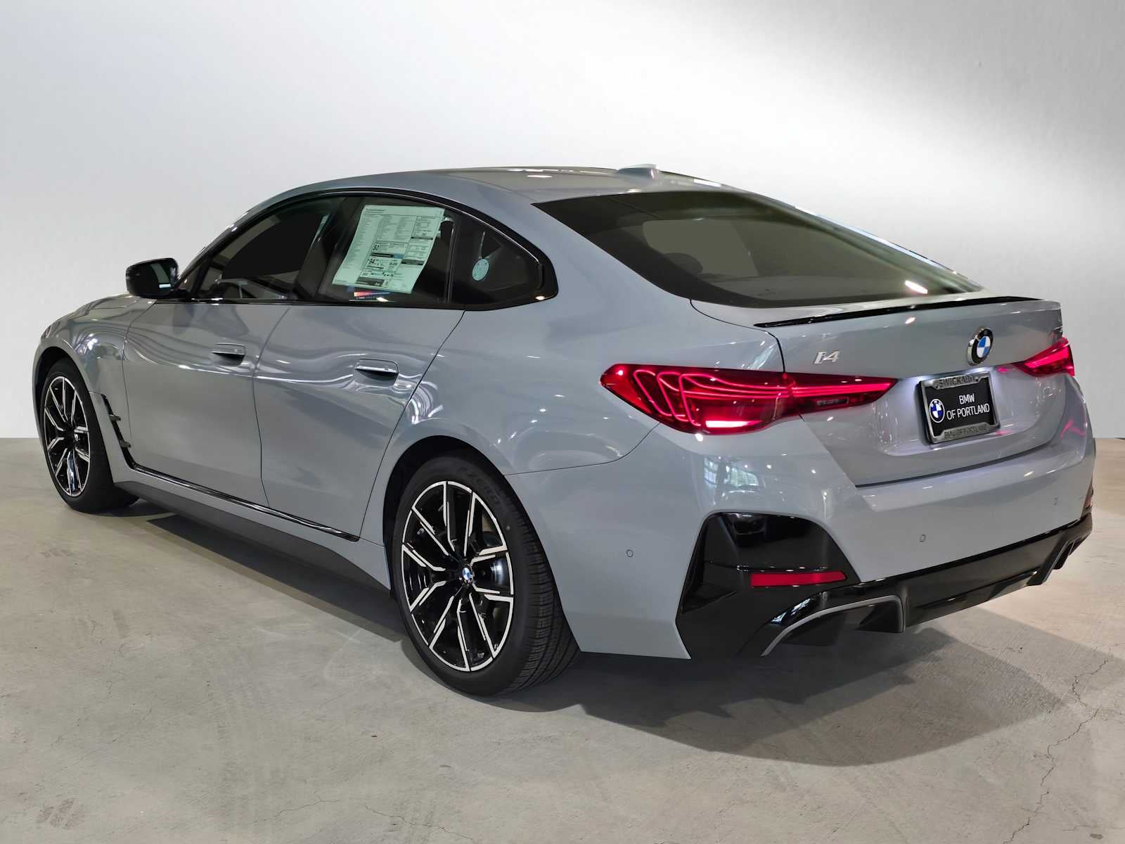 2026 BMW i4 xDrive40 xDrive40