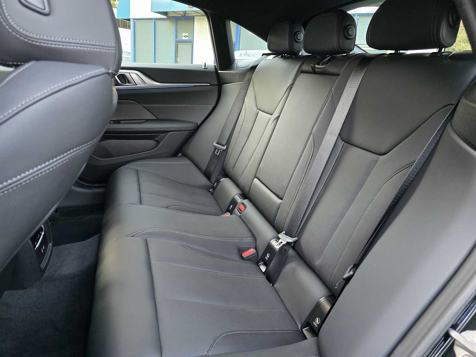 2026 BMW i4 xDrive40