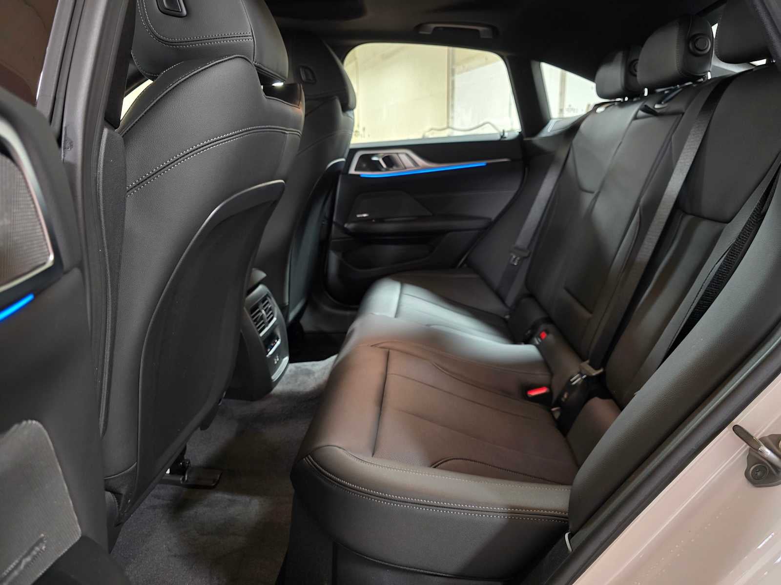 2026 BMW i4 xDrive40